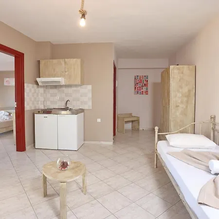 Summer Dream Hotel