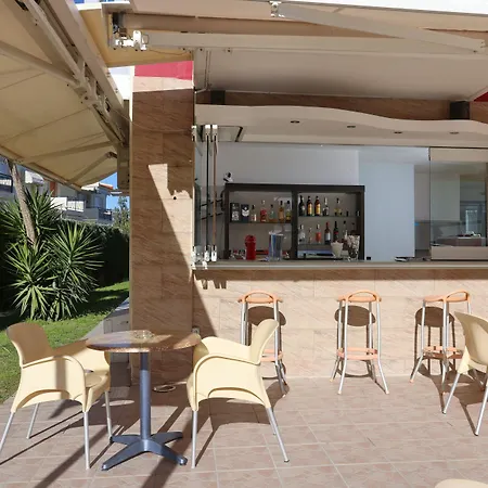 夏日之梦酒店 酒店 波利克罗诺