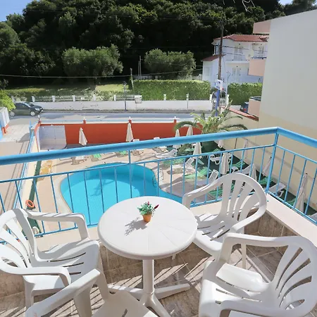 Summer Dream Polychrono