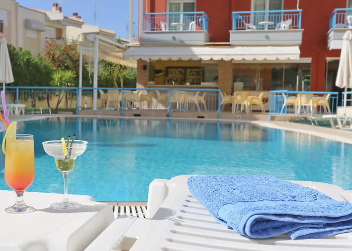 Summer Dream Отель 3*