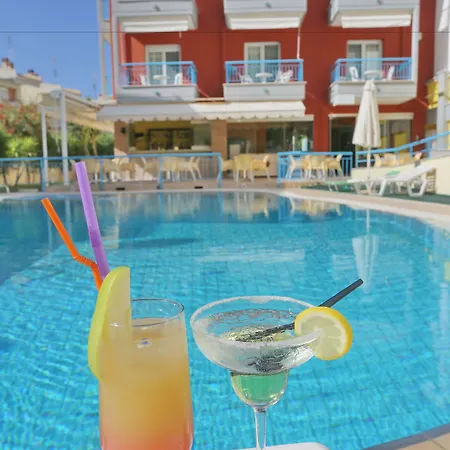 Hotel Summer Dream 3*